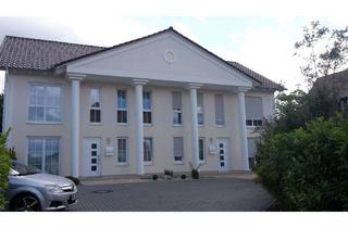 Haus mieten in Mühlbornstraße, 55435 Gau-Algesheim, Luxuriöse Doppelhaushälfte in ruhiger Wohnlage