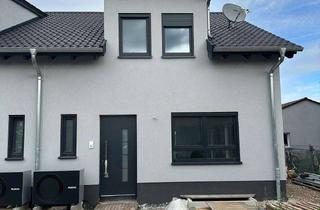 Haus mieten in 67360 Lingenfeld, Zwei Neubau-Doppelhaushälften in ruhiger, begehrter Lage von Lingenfeld