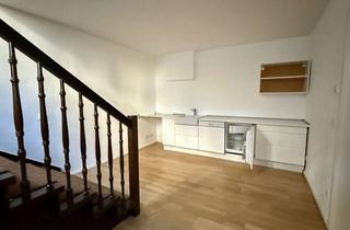 Praxen mieten in Reinhardtstraße 35, 10117 Mitte, Direkter Straßenzugang: ideal für Praxis oder Salon