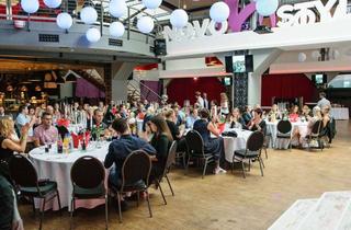 Immobilie mieten in Ruhrallee 19, 45527 Hattingen, Exklusive Eventlocation mit über 2.000 m² Fläche