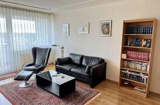 Wohnung kaufen in 63322 Rödermark, Lichtdurchflutete Eigentumswohnung mit Fernblick- Tiefgaragenstellplatz+Außenstellplatz & Küche -