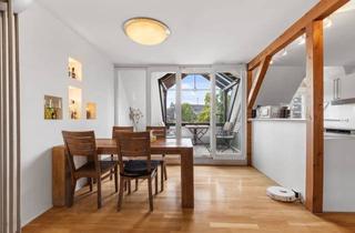 Wohnung kaufen in 76133 Karlsruhe, Charmante 4-Zimmer-Dachgeschoss-Maisonette-Wohnung mit sonnigem Flair in bevorzugter Wohnlage