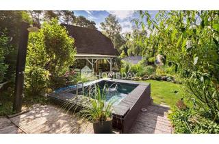 Haus kaufen in 16359 Biesenthal, Biesenthal - Elegantes Zuhause mit Gartenparadies - 4 Zimmer, zwei Terrassen, Garten, Kamin, Pool und Carport