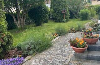 Einfamilienhaus kaufen in 92237 Sulzbach-Rosenberg, Sulzbach-Rosenberg - Haus mit Nebengebäude, Garage und Garten