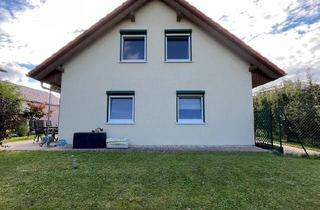 Einfamilienhaus kaufen in 94405 Landau, Landau an der Isar - Ihr Rückzugsort in Landau: Stilvolles Haus mit großem Garten