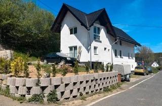 Haus kaufen in 57537 Wissen, Wissen - Zweifamilienhaus Saniert in Forst Teilvermietet