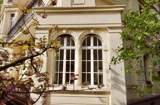 Wohnung kaufen in 65193 Wiesbaden, Altbauklassiker mit Garten in Bestlage