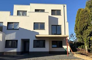 Wohnung kaufen in Rurtalstraße 11, 52441 Linnich, *TOP* Linnich-Rurdorf, 3-Zi. Neubauwohnung im 1OG mit rd. 82m² Wohnfläche+21m² Terrasse zu verkaufen