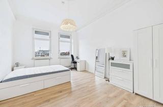 Wohnung kaufen in 90489 Wöhrd, Altbau trifft Rendite – Stilvolle, vollständig renovierte 4-Zimmer-Wohnung