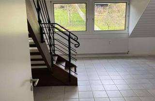 Wohnung mieten in Udostraße 58a, 54294 Euren, Helle Maisonettewohnung mit Galerie, Einbauküche und Garage in Trier-Euren