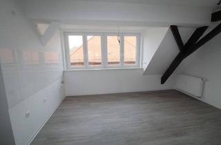 Wohnung mieten in Wilderichstraße 7b, 76646 Bruchsal, Perfekt für Singles - kleine DG-Wohnung mit Balkon und Fassadenvollwärmeschutz