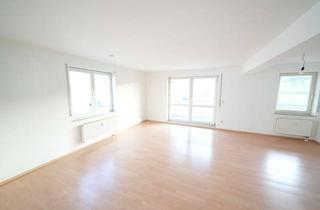 Wohnung mieten in Peteräcker 10, 72581 Dettingen, Hier fühlt man sich wohl - 3,5 Zi. mit Einbauküche + Südbalkon