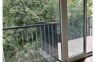 Wohnung mieten in Wiener Straße 37, 10999 Kreuzberg, Helle, möblierte 2-Zimmer Wohnung mit Balkon (Hoflage) – ab sofort, Anmeldung möglich