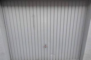 Garagen mieten in Emil-Rittershaus-Straße, 42275 Barmen, Geräumige Garage in Barmer Innenstadt