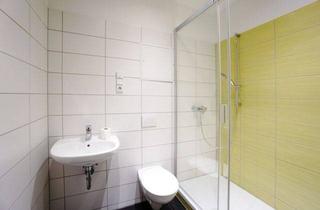 Immobilie mieten in August-Bebel-Straße, 08525 Plauen, Schicke Seniorenwohnung mit moderner Großraumdusche