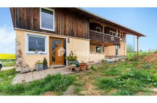 Bauernhaus kaufen in 94486 Osterhofen, Modernisiertes Bauernhaus auf ca. 5.981 m² mit Pferdestall & Potenzial für weiteres EFH