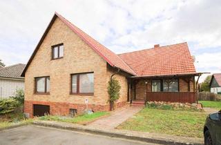 Haus kaufen in 38372 Büddenstedt, Zweifamilienhaus mit Ausbaureserve und Tiefgarage in ruhiger Lage von Offleben!