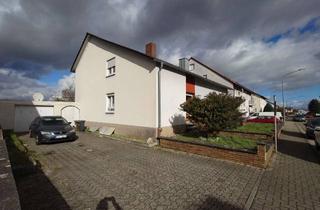 Haus kaufen in 76870 Kandel, Ein- / Zweifamilienhaus mit Garten und herrlicher Aussicht