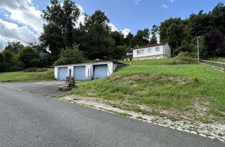 Grundstück zu kaufen in Am Schulgartenweg, 91320 Ebermannstadt, Attraktives Baugrundstück mit drei Garagen in idyllischer Lage von Ebermannstadt-Niedermirsberg