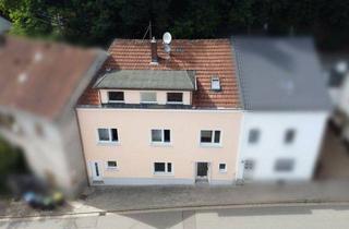 Haus kaufen in 66701 Beckingen, Vermietetes Zweifamilienhaus in zentraler Lage von Beckingen