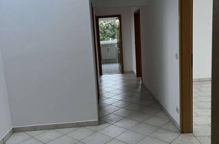 Wohnung mieten in Zur Hohen Linie 24, 93055 Brandlberg-Keilberg, Schöne 3-Zimmer Dachgeschosswohnung in Regensburg-Keilberg