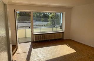 Wohnung mieten in Elmshorner Straße 54b, 25421 Pinneberg, Helle 3-Zimmer Wohnung mit Balkon in Pinneberg