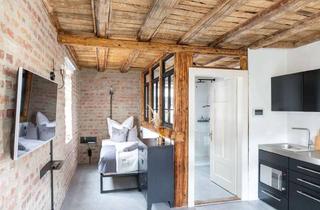 WG-Zimmer mieten in Hauptstraße, 63776 Mömbris, 1-Zimmer Studio in Mömbris – unter historischer Spunddecke, voll ausgestattete Pantry-K