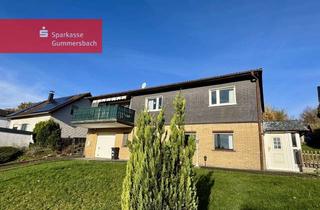 Haus kaufen in 51580 Reichshof, Charmantes Eigenheim mit großem Potenzial und guter Aufteilung!