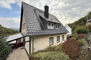 Haus kaufen in 58791 Werdohl, NEU: Gepflegtes Zweifamilienhaus mit tollem Ausblick in ruhiger Wohnlage von Werdohl zu verkaufen!