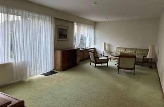 Doppelhaushälfte kaufen in 63303 Dreieich, Familienidylle im begehrten Dreieichenhain Charmante Doppelhaushälfte im Bauhausstil