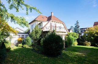 Haus kaufen in 74348 Lauffen, Großzügiges Grundstück mit Jugendstilhaus zur Sanierung oder zum Abriss