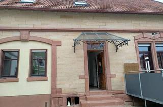 Haus mieten in Friedhofstraße 25, 67487 Maikammer, Geräumiges stilvolles Einfamilienhaus