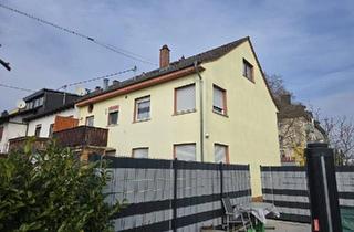 Wohnung kaufen in 65239 Hochheim, Hochheim am Main - 3-Zimmer-Eigentumswohnung mit Gartenanteil und Garage