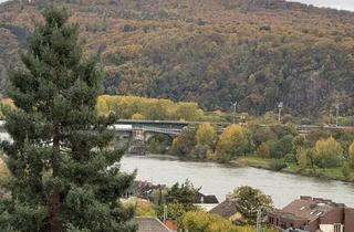 Wohnung kaufen in 56076 Koblenz, Koblenz - Dachgeschosswohnung mit gigantischem Rheinblick