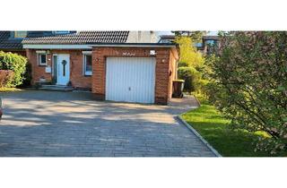 Doppelhaushälfte kaufen in 22926 Ahrensburg, Ahrensburg - Doppelhaushälfte mit Sauna, Garten - provisionsfrei - Haus