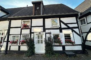Haus kaufen in 58706 Menden, Menden (Sauerland) - Charmantes saniertes Fachwerkhaus im Menden - Provisionsfrei
