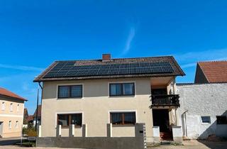 Haus kaufen in 91790 Nennslingen, Nennslingen - Gepflegtes 1-2-Familienhaus,Nebengebäude,landw.Hofstelle