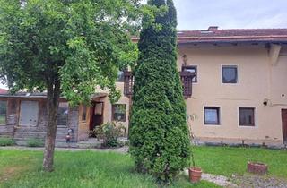 Haus kaufen in 84550 Feichten, Feichten an der Alz - Großzügiges Anwesen mit Wohngebäude, Nebengebäude und viel Grün