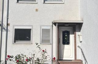 Reihenhaus kaufen in 38440 Wolfsburg, Wolfsburg - Charmantes Reihenmittelhaus mit Garten & Garage - Top-Lage i. WOB