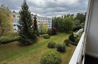 Wohnung kaufen in 08280 Aue, Aue-Bad Schlema - Tolle 3-Zimmer-Wohnung in Aue Brunlasberg inkl. Küche