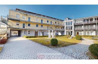 Wohnung kaufen in 84405 Dorfen, Modern & zentral wohnen – frisch sanierte 4-Zimmer-Wohnung mit Terrasse ++ Decker Immobilien++