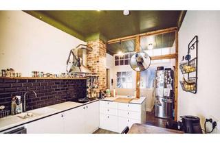 Wohnung kaufen in Wilhelmstraße 17/1, 74072 Heilbronn, Altbauwohnung in Kernstadt mit großem Garten