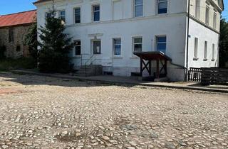 Wohnung mieten in Promenade 25, 39397 Schwanebeck, 3-Raum-Wohnung in Schwanebeck im Dachgeschoss