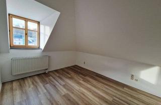 Wohnung mieten in 08209 Auerbach, Dachgeschosswohnung in Auerbach