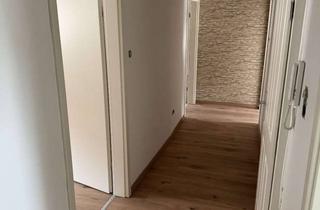 Wohnung mieten in Hauptstraße (Obere Fußgängerzone) 12, 66953 Pirmasens, Schöne 2-Raum-Dachgeschoss Wohnung zur Miete in Pirmasens