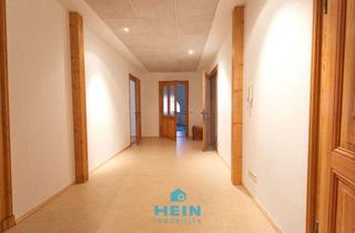 Wohnung mieten in Gerichtsstraße, 08280 Aue, Charme und Raum zum Wohlfühlen - Ihre neue 4-Raumwohnung in Aue.