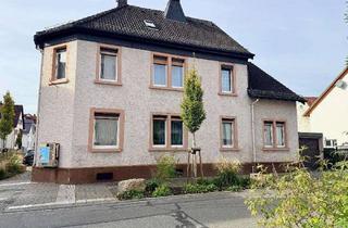 Haus kaufen in 64646 Heppenheim, Sanierungsbedürftiges 2-Familienhaus im Herzen von Heppenheim