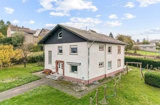 Haus kaufen in 56379 Horhausen, Großzügige Immobilie mit Garagen und schönem Grundstück!!