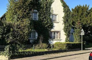 Haus kaufen in 76479 Steinmauern, Sanierungsbedürftiges EFH mit 3 Garagen