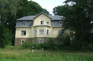 Villa kaufen in Talstraße, 09487 Schlettau, Villa mit 4 Wohnungen in Schlettau